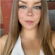 Me defino una persona entusiasta y con paciencia, me gustaría dar clases a los niños que necesiten.